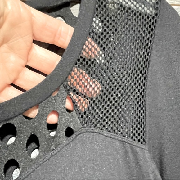 Splits59 Black Sexy Cut Out Mesh Long Sleeve Athletic Gym Running Top Size XS - Picture 7 of 11